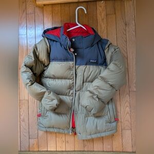 NWT Patagonia Boys M Bivy Down Hoody in Ash Tan (DUCK DOWN)